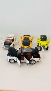 [HÌNH THẬT-CHẤT LƯỢNG] Đồ chơi mô hình siêu xe Benley G500 Chevrolet Range Rover die-cast tỷ lệ 1:32 bằng sắt có đèn còi