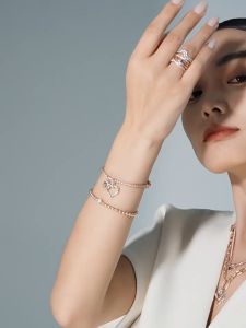 Pandora Rose Gold Intertwined Ring JZ1002