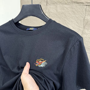 Áo Thun Nam Cổ Tròn Thêu Tay Ngắn Cotton Thoáng Khí Mùa Hè Phong Cách Retro Màu Trơn Mát Mẻ Mặc Thường Ngày Chất Lượng Cao Cấp