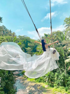White Drag Tail Skirt Detachable Tulle Beach Photo Red Net Floor-Length Long Skirt Internet Celebrity Swing Skirt Drifting