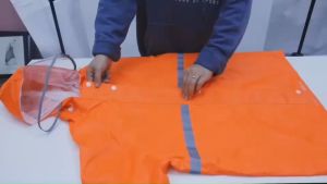 ชุดกันฝน เสื้อกันฝน สีส้ม มีแถบสะท้อนแสง รุ่น หมวกติดเสื้อ มีตาข่ายซับใน ชุดกันฝนแบบหนา มีไซร์ให้เลือก