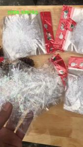 Bông tuyết trang trí Giáng Sinh trang trí cây thông. Gói gồm 3 bông kích thước 10cm