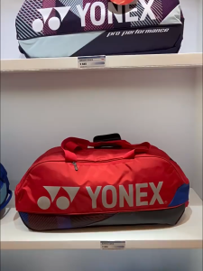 Yonex ใหม่ BA92431WEX กระเป๋าแบดมินตันกีฬากระเป๋า 6 แพ็คไหล่เดี่ยว  ความจุขนาดใหญ่กระเป๋าแบดมินตัน