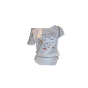 YUEZHONGWEI | Áo thun tay ngắn ôm vừa vặn in chữ Graffiti phong cách Mỹ cho nữ mùa hè thiết kế hở vai áo ngắn cổ chữ V