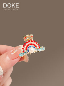 Small Size Shark Clamp & Floral Opera Girl Fringe Hair Clip: A Guide to Trendy Traditional Chinese Style Hair Grips
