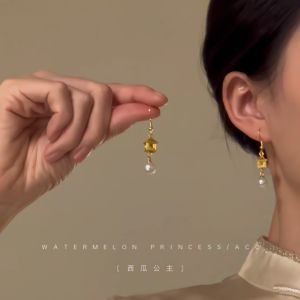 New Chinese Style Golden Earrings Womens Ethnic Ancient Fashion Horse Face Skirt Ear Decorations Geometric Pattern Alloy