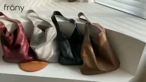Hayylife tote bag - Tas wanita model baru dengan bahan kulit lembut kapasitas besar gaya santai yang serbaguna kancing magnet dan tali bahu yang nyaman FR-FAA7007
