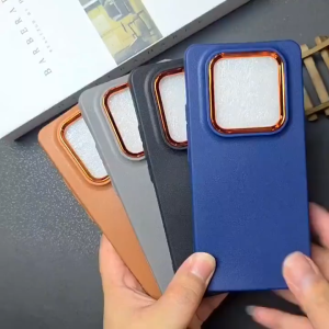 Softcase Macaron Leather List Crom SAMSUNG GALAXY A26 / A35 / A55 - Luxury Leather Pro Camera Softcase With Chrome List