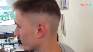 Geemy 6008 Hair Clipper Rechargeable Hair Trimmer Men Beard Cutting Machine Cutter Shaver