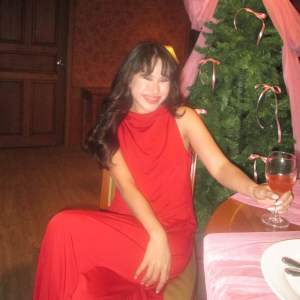 HERS - Holiday Dress เดรสยาว แขนกุด คอปาดจับจีบ