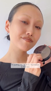 M·A·C Studio Fix Longwear Cushion Foundation SPF 50 / PA+++