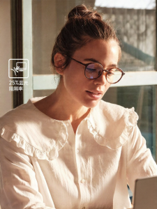 OLIVIO & CO | Blue Light Blocking Glasses Face Flattering Eye Protection Fatigue Relief