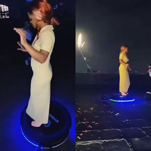 Ready✅ Remote Control Rotating 360 Degree Photobooth Automatic Portable Selfie Spin Photo Booth Machine LED Camera Ring