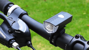 Bicycle Light Front Light For Night RidingUSB RechargeableHigh Brightness LED LightBike Equipment Front Light