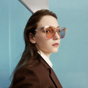 HELEN KELLER | Atmospheric Face Slimming UV Protection Sunglasses