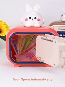 กระปุกออมสินเด็ก 3 ล็อคสุดเจ๋ง! (รหัส/กุญแจ/ลายนิ้ว) + เก็บเหรียญอัตโนมัติ ✨ ตู้นิรภัยน่ารักลายกระต่าย-แมวกวัก พื้นที่เก็บกว้าง 2X ซ่อนกุญแจลับ ✅ ของเล่นเสริมพัฒนาการของเล่นสอนออมเงิน