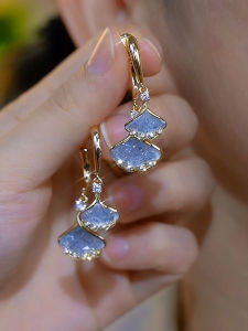 ต่างหูรูปใบไม้ Ginkgo ชุบทองน้ำเงินอ่อน สไตล์เกาหลี แฟชั่น ใส่ได้ทั้งสองด้าน ดีไซน์เรียบง่าย สไตล์ไฮเอนด์ เครื่องประดับแฟชั่น