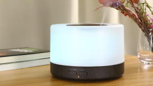 Máy Tỏa Hương Tinh Dầu 700ML Đèn LED Trang Trí Máy Phun Sương Để Bàn Kèm Remote Điều Khiển