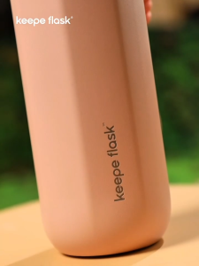 [p49 Name Engraving] Keepe Flask Premium Sandy White Coffee Mug Tumbler Personalized Stainless Steel Insulated Hot and Cold Water Bottle Casual Coffee Cup with Rope  11.8oz/16.8oz