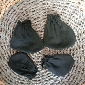 sarung tangan & kaos kaki bayi polos