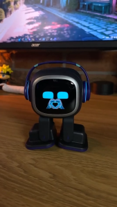 EMO Desk Robot Companion | Emo Pet | ChatGPT-Powered AI Pet with Voice Commands Personality Dancing & Games | Interactive Smart Robot | Gift For Kids&Boy Friend