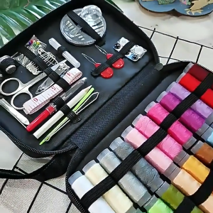 (UP TO 120 PIECES) WJS All in One Portable Sewing Kit Travel Sewing Repair Kit Bag Needle Button Colourful Threads Pins Scissors Stitching Kit Patching Emergency Stitch Tools Multi-function Sewing Box Set Jahitan Lengkap  针线包 [FREE RM50 VOUCHER]