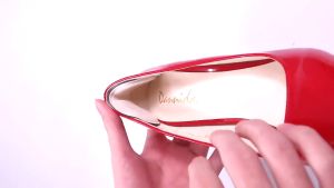 1Pair Women Sponge Heel Pads HighHeels Shoes Sticker Antiwear Feet Pad Cushion Insert Insole Protector Back Sticker