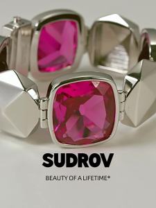 Luxury Design Gemstone Bracelet