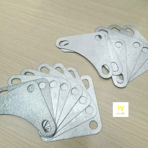 [COMBO 10 CÁI] Bát tam giác bắt kệ sắt V lỗ đa năng