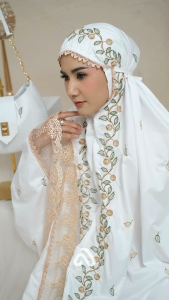 Mukena Dewasa Katun Bordir Bunga Yasmeen Renda Cantik
