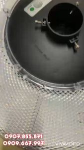 Đèn UFO năng lượng mặt trời 500W chính hãng MAYOR WOLF .