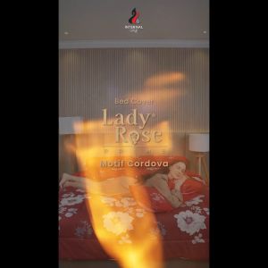 Lady Rose Prime - Sprei King 180x200 Tinggi 30Cm Bantal 4 - Cordova
