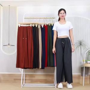 กางเกงผู้หญิง ขายาว 9 ส่วน สีพื้น กางเกงใส่ลำลอง ทรงขากระบอกใหญ่ เอวยางยืด มีเชือก เนื้อผ้าหนังไก่  p9092#