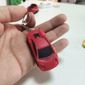 Đồ Chơi Quà Tặng Sáng Tạo Đèn LED Hoạt Hình Công Cụ Xây Dựng Móc Khóa Xe Tải Gió Chạy Xe Thể Thao