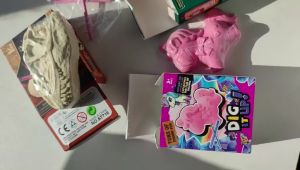 Baby Shine Mainan Edukasi Dig It Up Anak Gali Arkeologi Gipsum Temukan Karakter Dig It Up