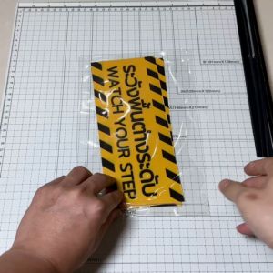 ระวังพื้นต่างระดับ  ป้ายระวังพื้นต่างระดับ (PVC 3M เคลือบหนาพิเศษกันลื่น)