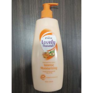 EMERON Lovely Natural Hand & Body Lotion 400mL VARIAN : * DEEP CARING GREEN TEA * HONEY AVOCADO * SAKURA • Hand & body lotion • Dapat mengatasi kulit kering • Mengandung vitamin A C & E +B5