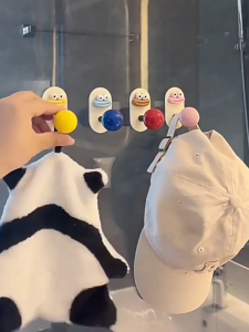 ONE-C1426 Gantungan Tempel Dinding Dengan Motif Bulat Karakter Lucu / Gantungan Pakaian Tas Baju