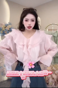 Womens Korean style loose slimming long sleeved blouse womens shirt