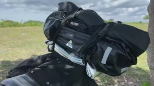 Motorcycle Tail Bag Travel Outdoor Dry Luggage Roll Pack Bag 40/60/80L Motorbike Luggage Backpack Motorcycle Seat Bag Waterproof