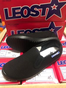 รองเท้าผ้าใบแบบสวม Leo 109 รองเท้ากังฟู ทรงBuddy