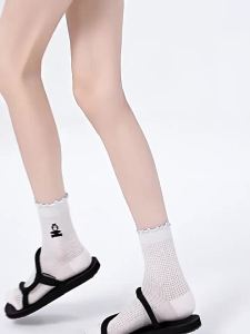Spring and Summer Blue Striped Graffiti Thin Breathable Flared Mid Calf Socks