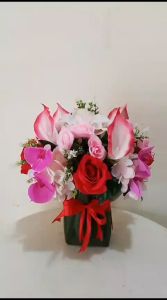 Bunga Rangkaian Artificial LC-076: Bunga Tahan Lama & Desain Elegan