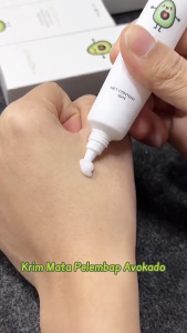 Avocado Moisturizing Eye Cream Menyamarkan Mata Panda dan Menghilangkan Kantong Mata XX109