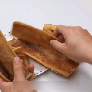 หนังวัวอบแห้ง แพ็ค250กรัม อบแห้ง ไม่เติมน้ำมัน ทานเล่น ขัดฟัน เสริมสารอาหาร