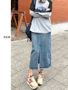 กระโปรงยีนส์ทรงเอเอวสูง กระโปรงสั้นทรงเอ ฤดูร้อน 2025 สำหรับผู้หญิง ทรงเข้ารูป เดรสยาวปานกลาง ผ้าฝ้ายผสมโพลีเอสเตอร์