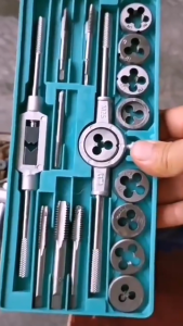 KAISER ชุดทำเกลียวใน ชุดต๊าบเกลียว 20 ชิ้น ​ ชุดต๊าฟเกลียว ​ดอกต๊าฟเกลียว TAP WRENCH SET M3x0.5M4x0.7M5x0.8M6-M7x1.0M8-M9x1.25M10-M11-M12x1.75