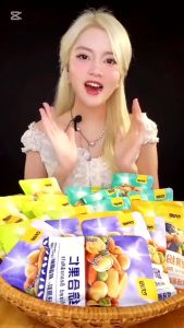 [HÀNG CHUẨN NGON] Hạt mix dinh dưỡng tẩm vị Gan Yuan đậu mix hạt & trái cây sấy khô Kam Yuens (gói ~30g)