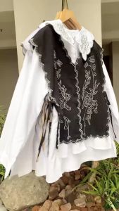 Hello Bestie - Hillary Shirt - Kemeja Wanita Lengan Panjang Bordir Rompi Bunga