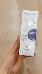 Xịt xua muỗi Babycoccole 0M+ chống muỗi đốt cho bé và cả gia đình chiết xuất tía tô đất và cây phong lữ 125ml